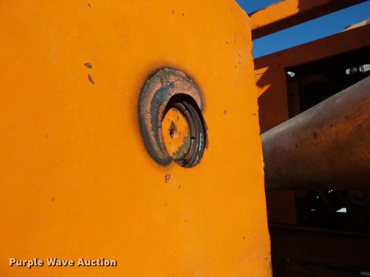 image for item DV9602 2001 International 2554 vacuum truck