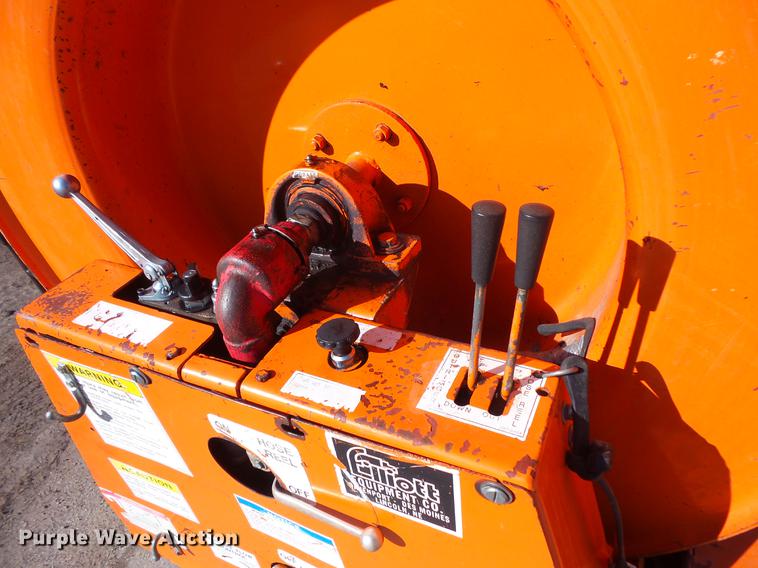 image for item DV9602 2001 International 2554 vacuum truck