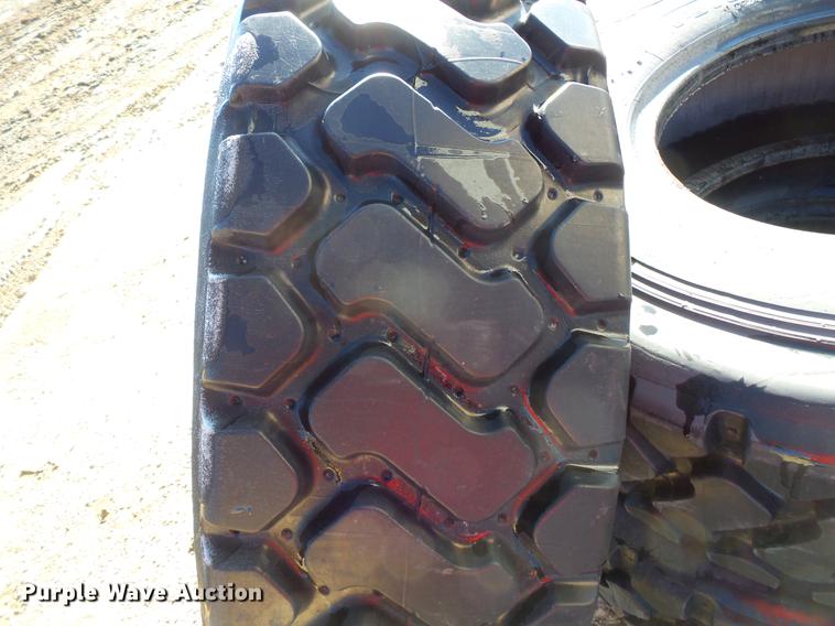 image for item DV9656 (3) 17.5R25 tires