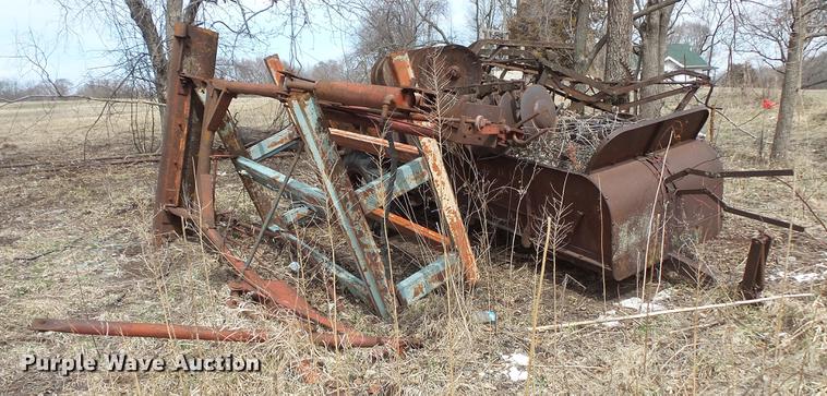 image for item DW9623 Manure spreader