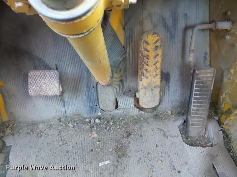 image for item DW9635 Little Giant 48 truck crane