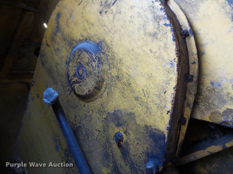 image for item DW9635 Little Giant 48 truck crane