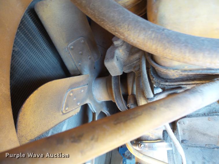 image for item DW9635 Little Giant 48 truck crane