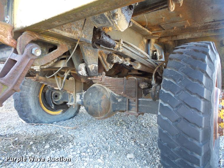 image for item DW9635 Little Giant 48 truck crane