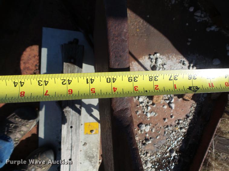 image for item DW9635 Little Giant 48 truck crane