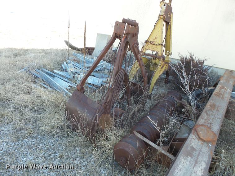 image for item DW9635 Little Giant 48 truck crane