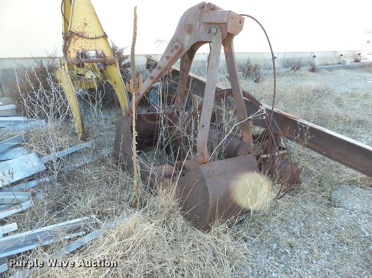 image for item DW9635 Little Giant 48 truck crane