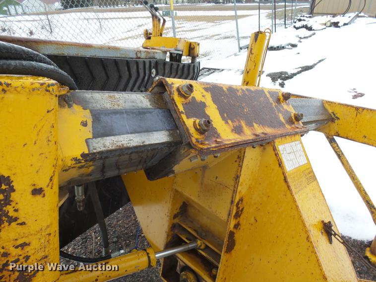 image for item DX9060 Ashland SC21 stump grinder