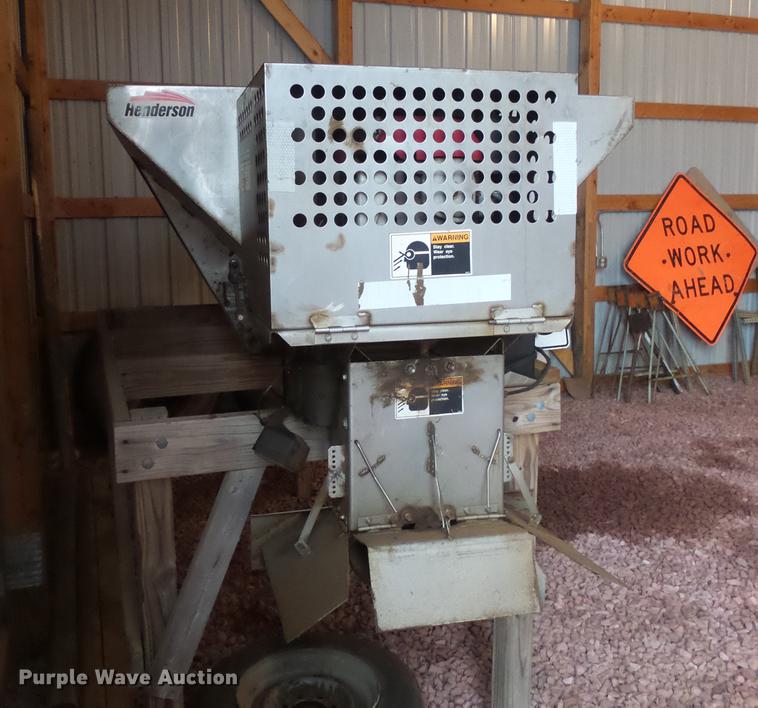 image for item DX9062 Henderson 9X304 stainless steel spreader