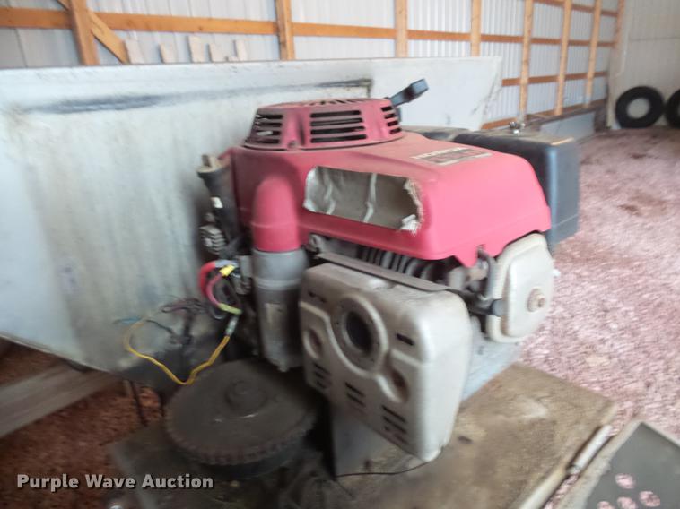 image for item DX9062 Henderson 9X304 stainless steel spreader