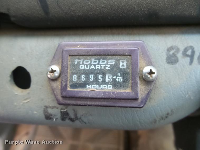 image for item DX9063 2004 Ford F550 truck cab and chassis