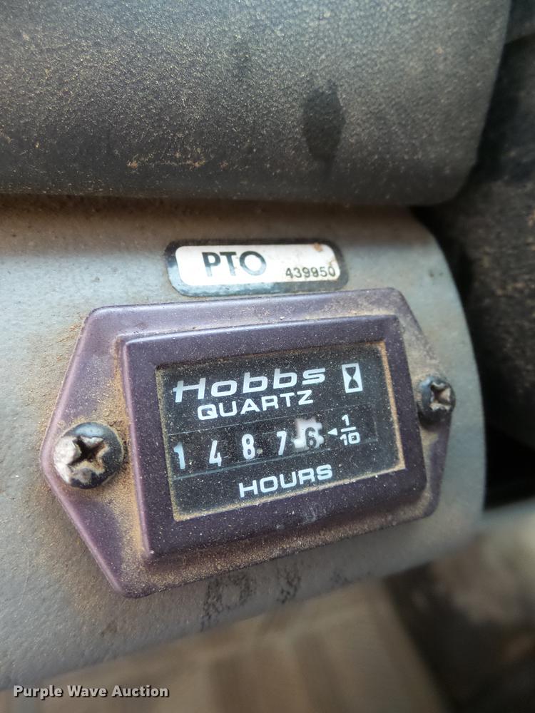 image for item DX9063 2004 Ford F550 truck cab and chassis