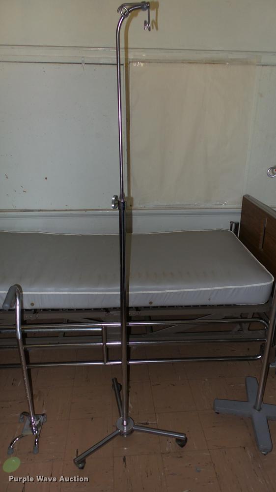 image for item EA9914 Hospital equipment