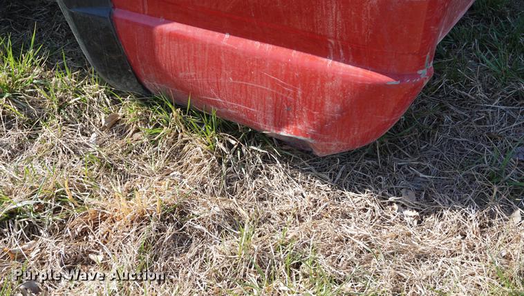 image for item EJ9319 1992 Chevrolet pickup truck bed