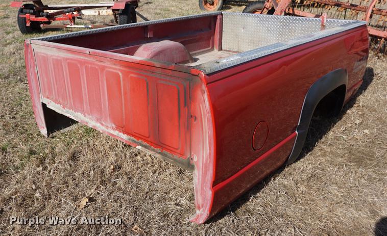image for item EJ9320 1992 Chevrolet pickup truck bed