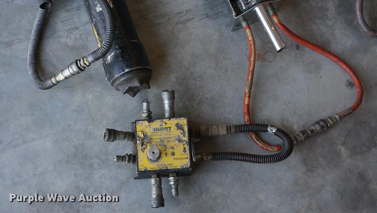 image for item EJ9321 Hurst extraction unit