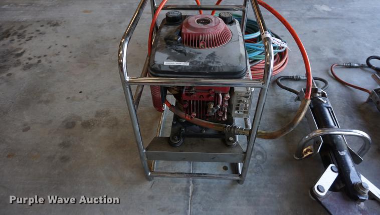 image for item EJ9321 Hurst extraction unit