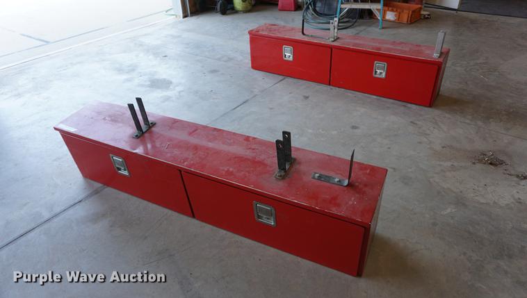 image for item EJ9322 (2) toolboxes