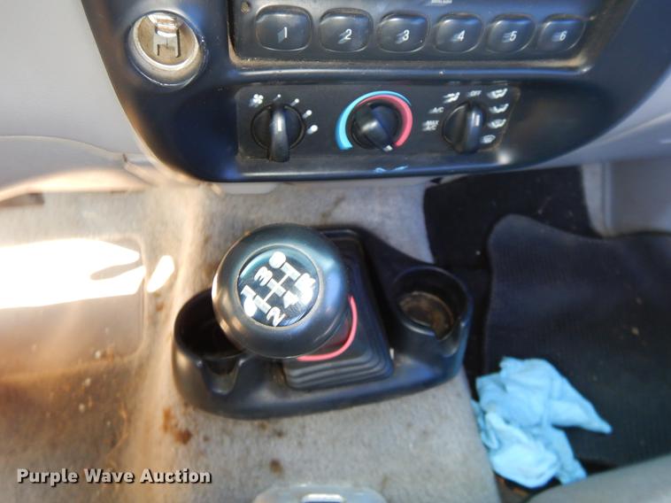 image for item EJ9991 1997 Ford Ranger XLT pickup truck