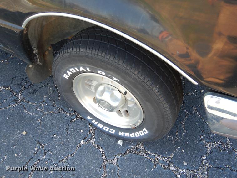 image for item EJ9991 1997 Ford Ranger XLT pickup truck