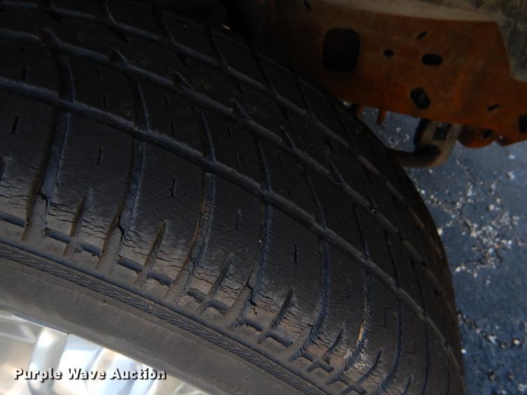 image for item EJ9991 1997 Ford Ranger XLT pickup truck