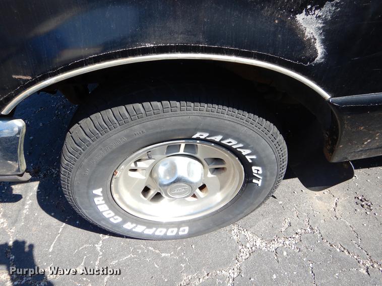 image for item EJ9991 1997 Ford Ranger XLT pickup truck