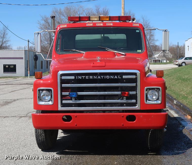 image for item EL9269 1980 International water truck