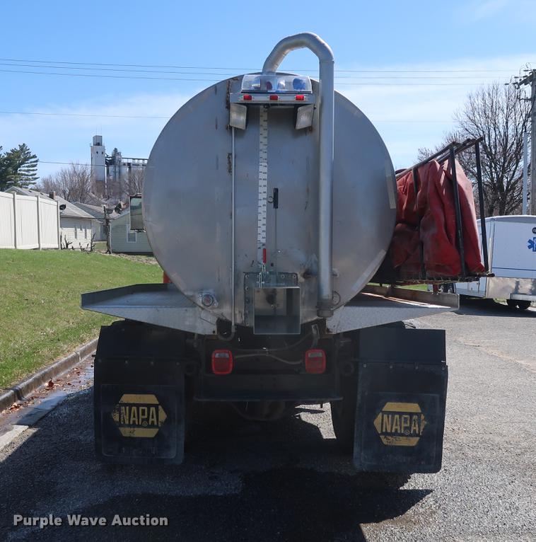 image for item EL9269 1980 International water truck