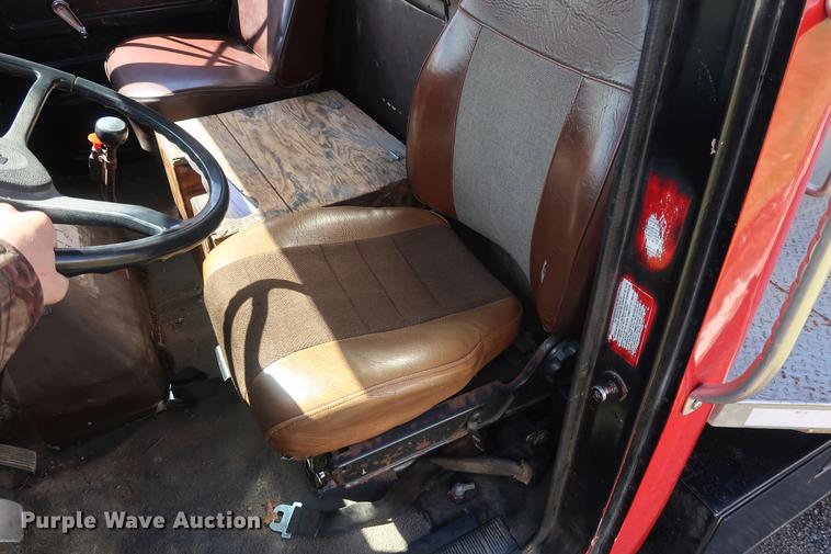 image for item EL9269 1980 International water truck