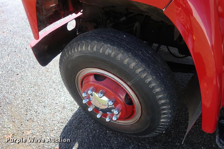 image for item EL9269 1980 International water truck