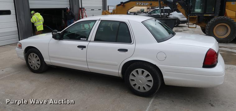 image for item EL9282 2008 Ford Crown Victoria Police Interceptor