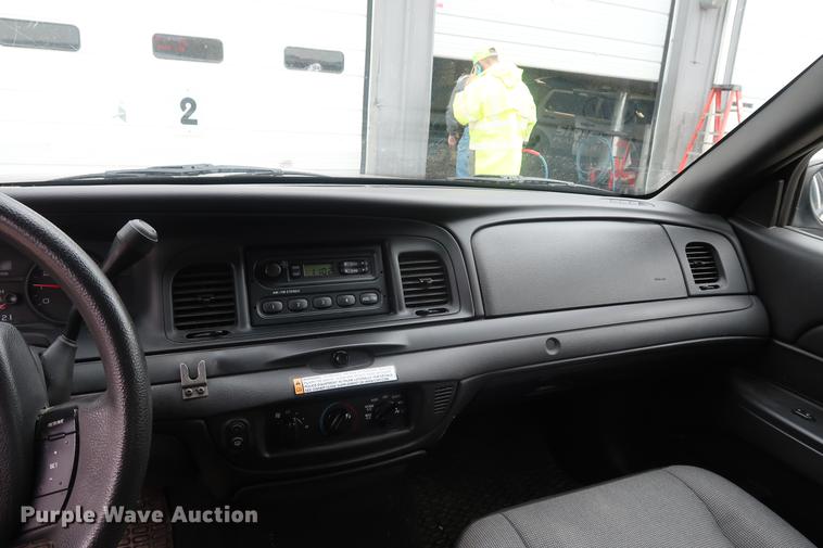 image for item EL9282 2008 Ford Crown Victoria Police Interceptor