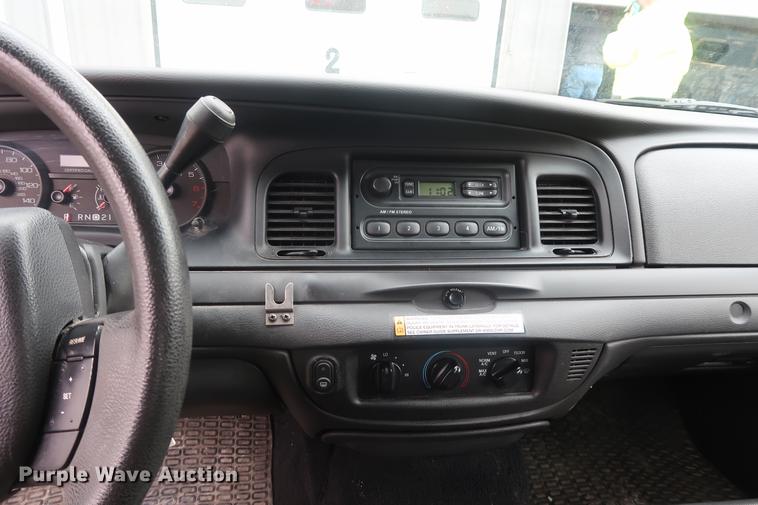 image for item EL9282 2008 Ford Crown Victoria Police Interceptor