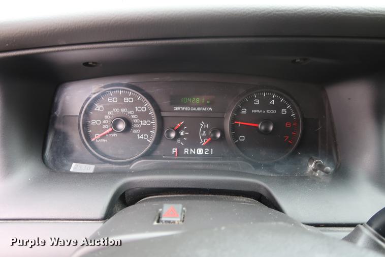 image for item EL9282 2008 Ford Crown Victoria Police Interceptor