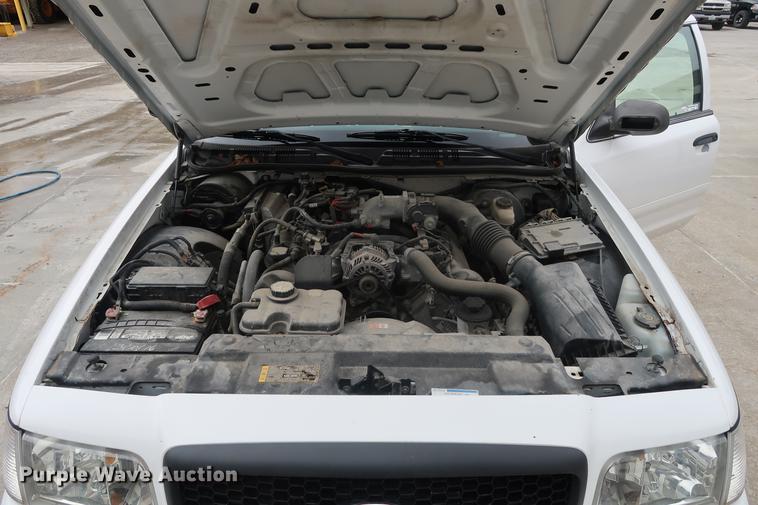 image for item EL9282 2008 Ford Crown Victoria Police Interceptor