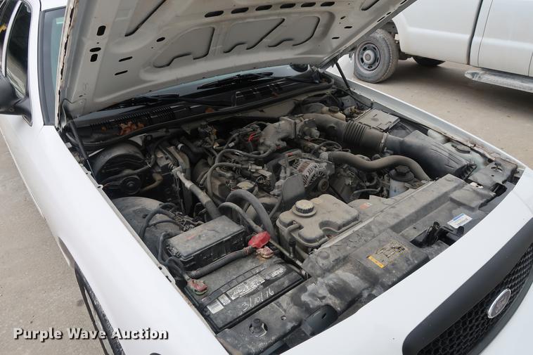 image for item EL9282 2008 Ford Crown Victoria Police Interceptor