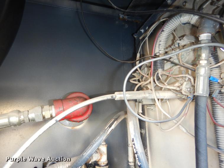 image for item EN9196 1995 FMC 600D sewer jetter