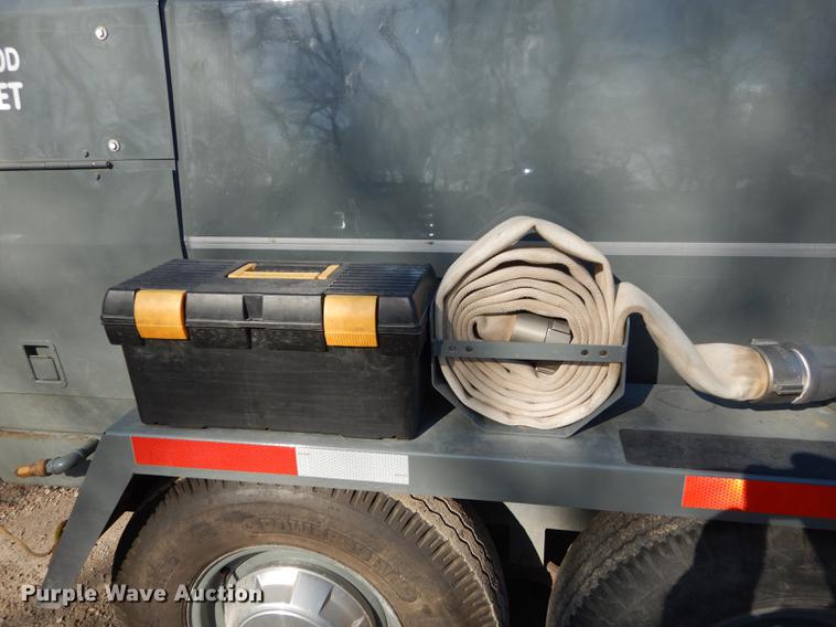 image for item EN9196 1995 FMC 600D sewer jetter