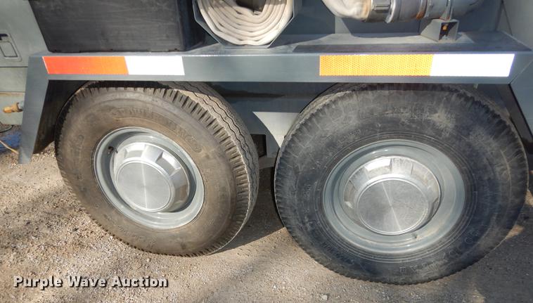 image for item EN9196 1995 FMC 600D sewer jetter