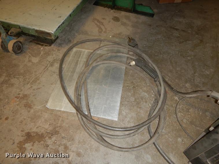 image for item EN9211 Max 42 plasma cutter