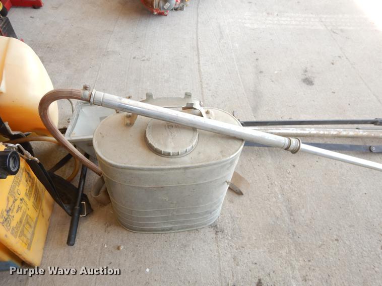 image for item EN9215 Tools