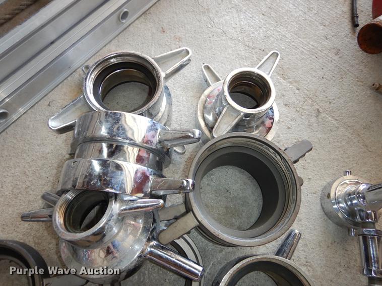 image for item EN9218 Larkin fire hose coupler