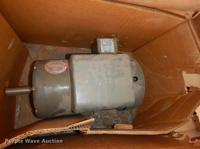 image for item EN9222 Baldor single phase motor