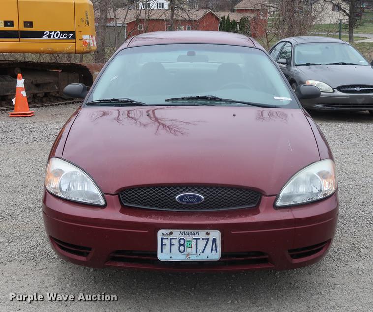 image for item EP9292 2006 Ford Taurus SE