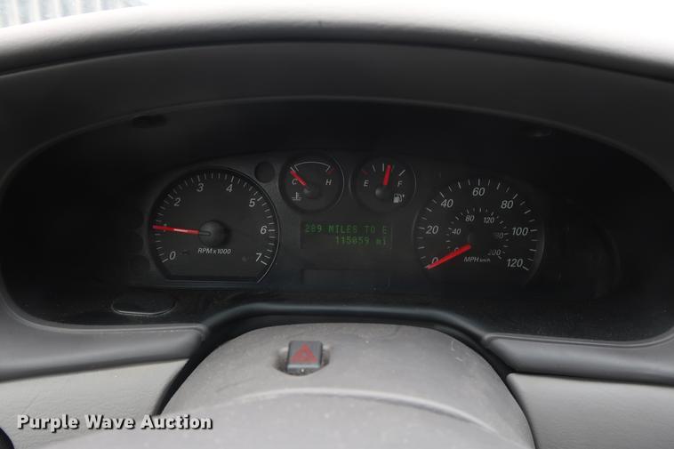 image for item EP9292 2006 Ford Taurus SE