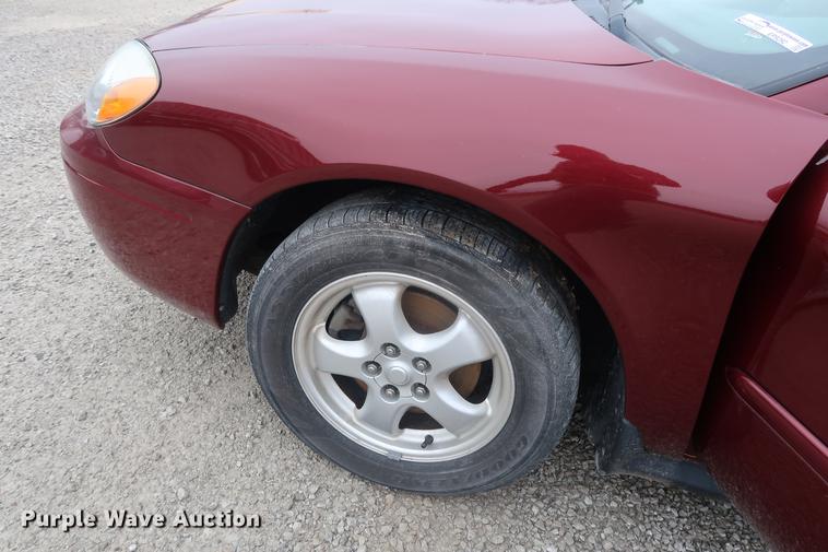 image for item EP9292 2006 Ford Taurus SE