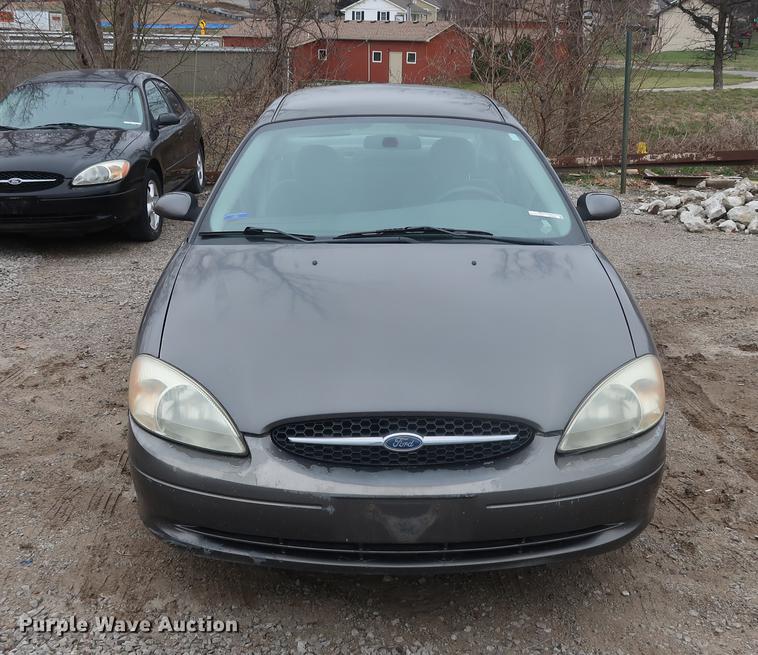 image for item EP9293 2003 Ford Taurus SES