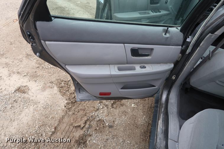 image for item EP9293 2003 Ford Taurus SES