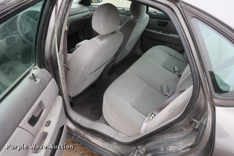 image for item EP9293 2003 Ford Taurus SES