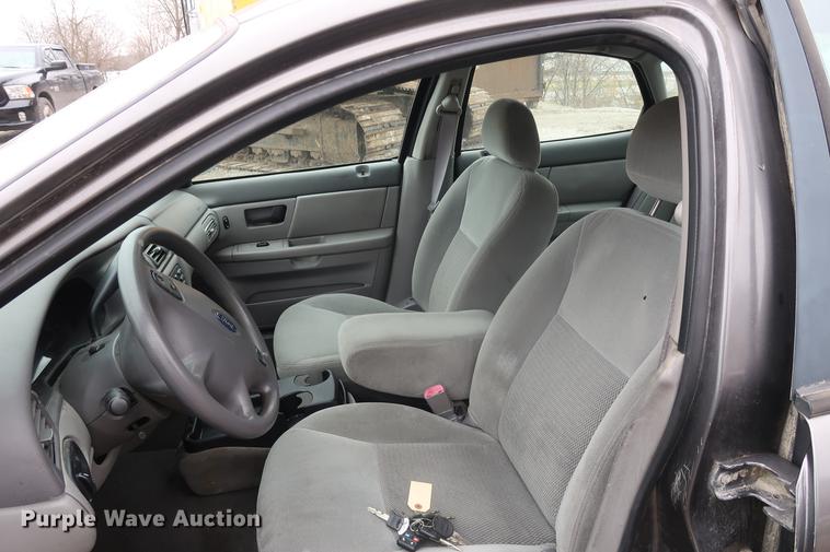 image for item EP9293 2003 Ford Taurus SES